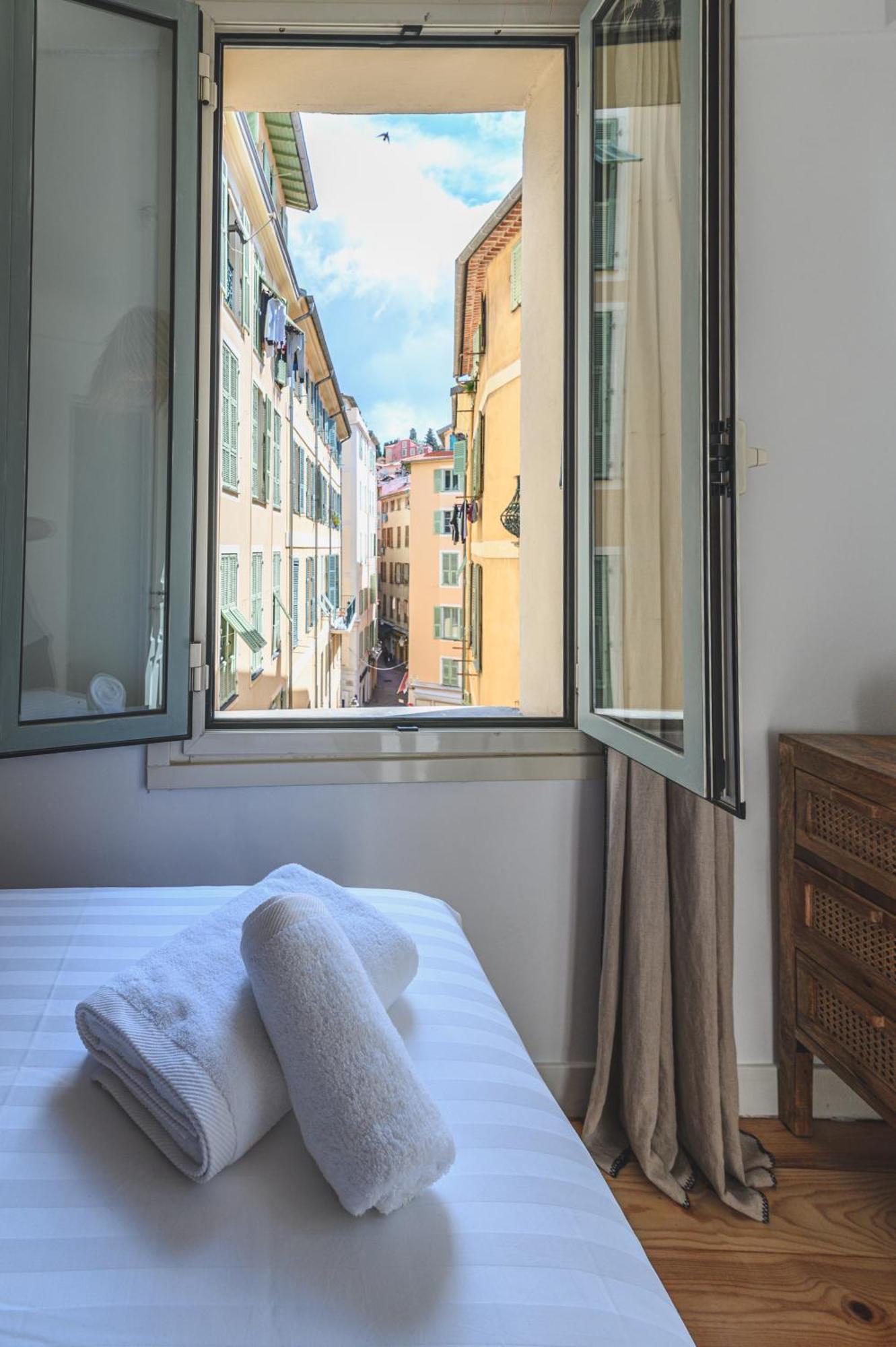 Appartement Boheme-chic Au Coeur Du Vieux #lovely Nice